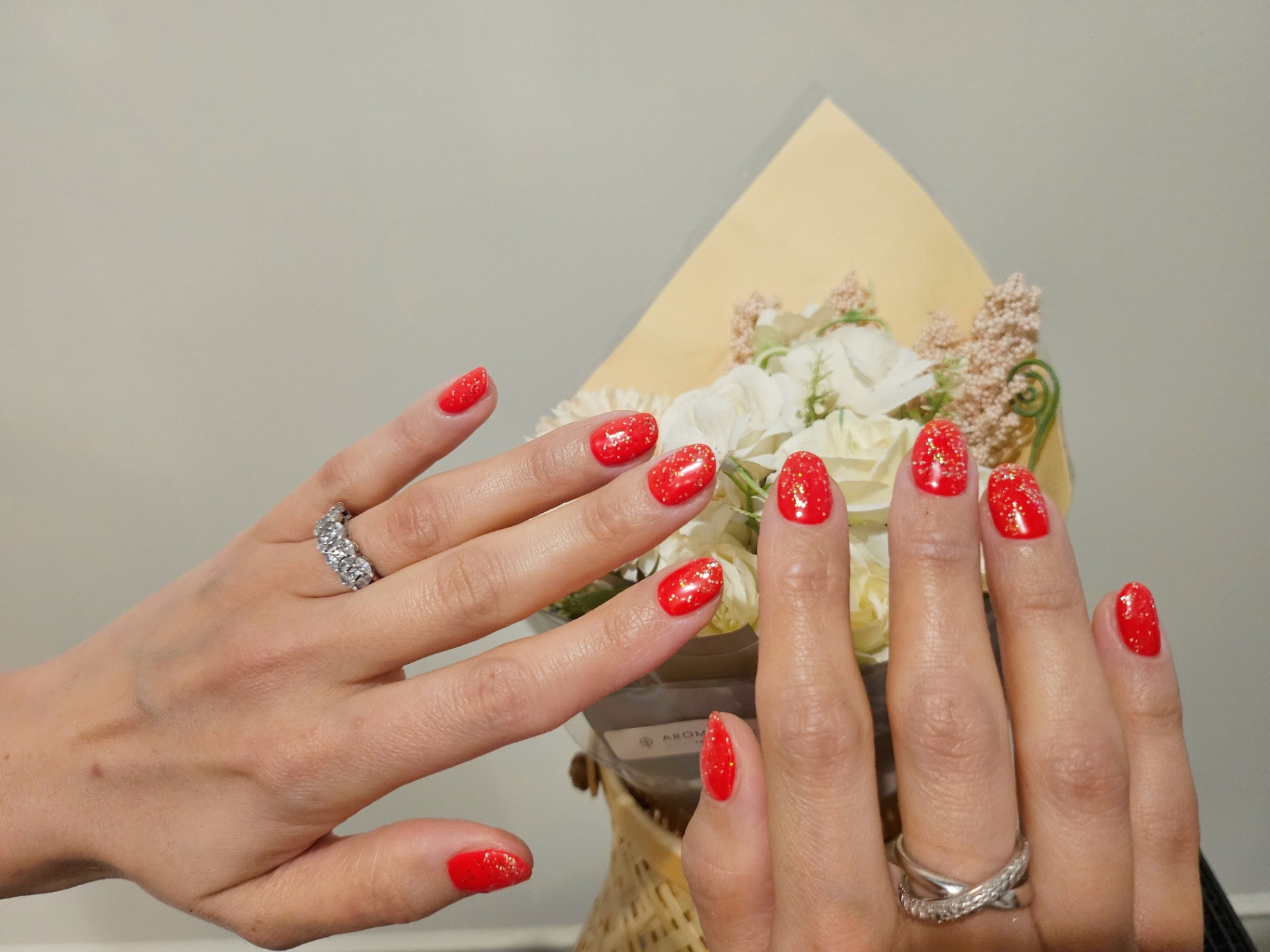 Ruby Glitter — Gel Manicure